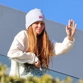Clara Chía desafía a Shakira y va a visitar a sus suegros