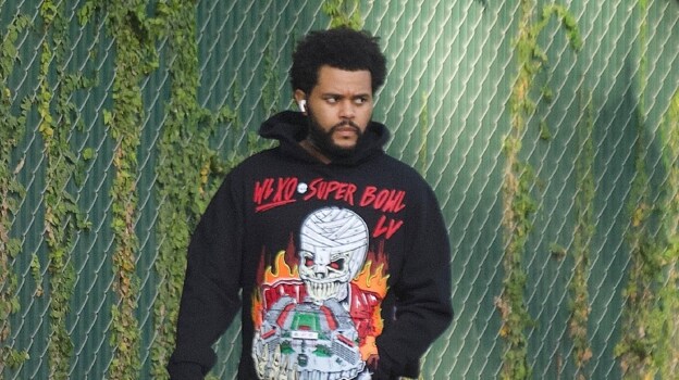El cantante The Weeknd fue visto cenando con la actriz GTRES