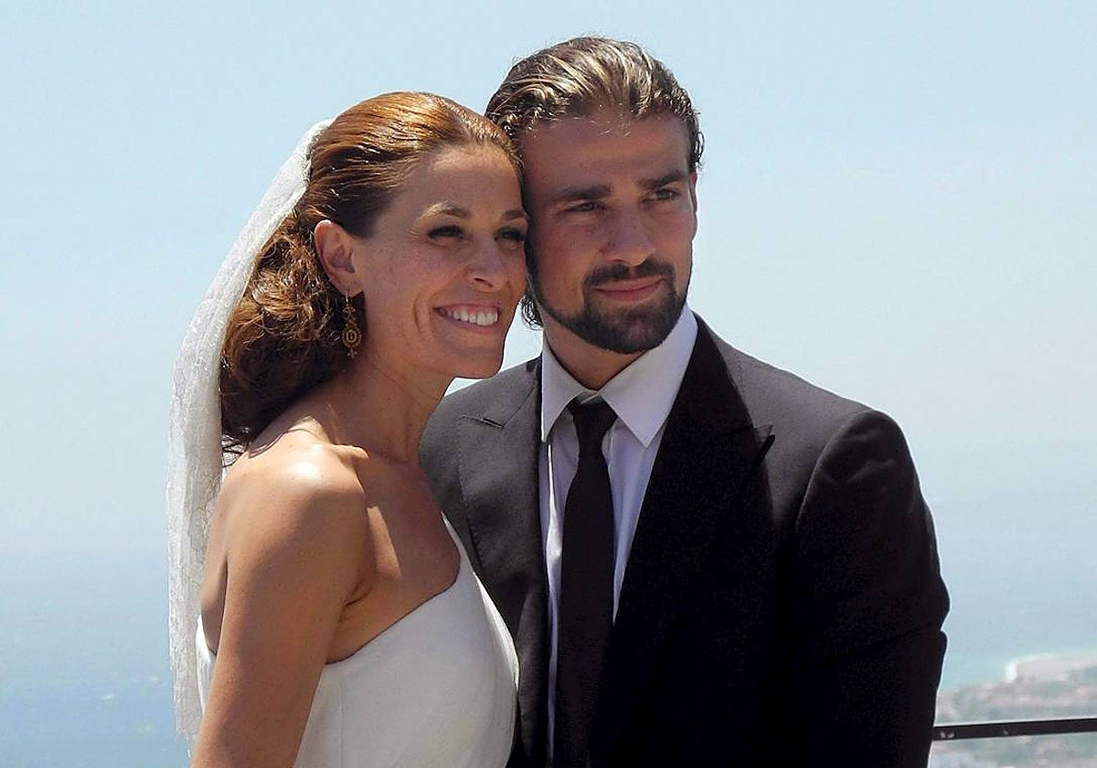 Mario Biondo y Raquel Sánchez Silva el día de su boda