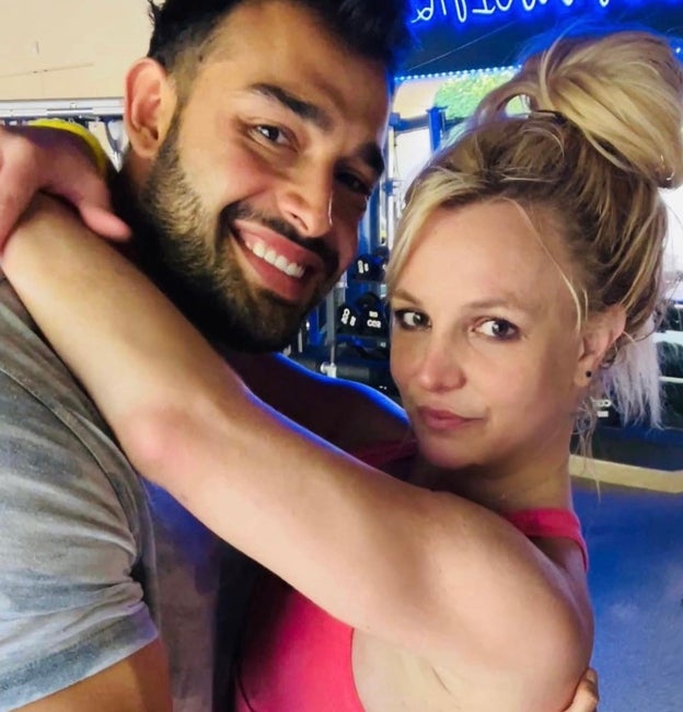 Britney Spears y Sam Asghari en 2022