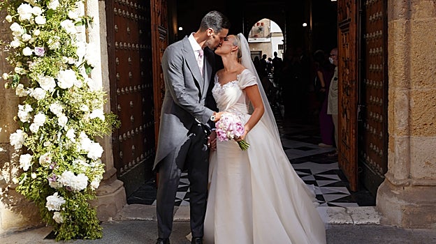 Sergio Rico y Alba Silva en su boda