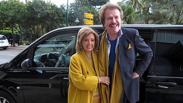 Edmundo Arrocet junto a María Teresa Campos