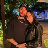 La novia de Neymar 'explota' ante una posible infidelidad a un mes de ser padres: «Estoy decepcionada»