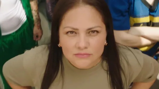 Lili Melgar en el videoclip de 'El jefe' de Shakira