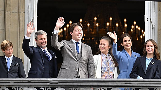 El Príncipe Christian junto a sus padres y sus hermanos