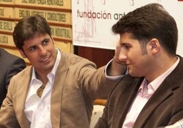 La contrariedad de Julián Contreras: de despellejar a su hermano a un intento de reconciliación