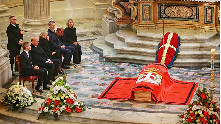 Capilla ardiente Víctor Manuel de Saboya