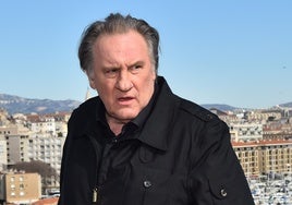 El 'rey de los paparazzi' denuncia que Gérard Depardieu le agredió y le tiró al suelo