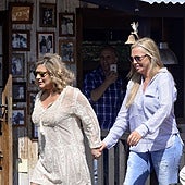 Belén Esteban y Terelu Campos entierran el hacha de guerra con Joaquín Torres como mediador