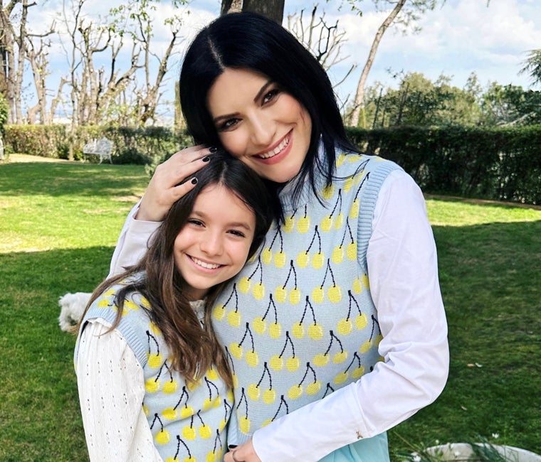 Laura Pausini con su hija Paola