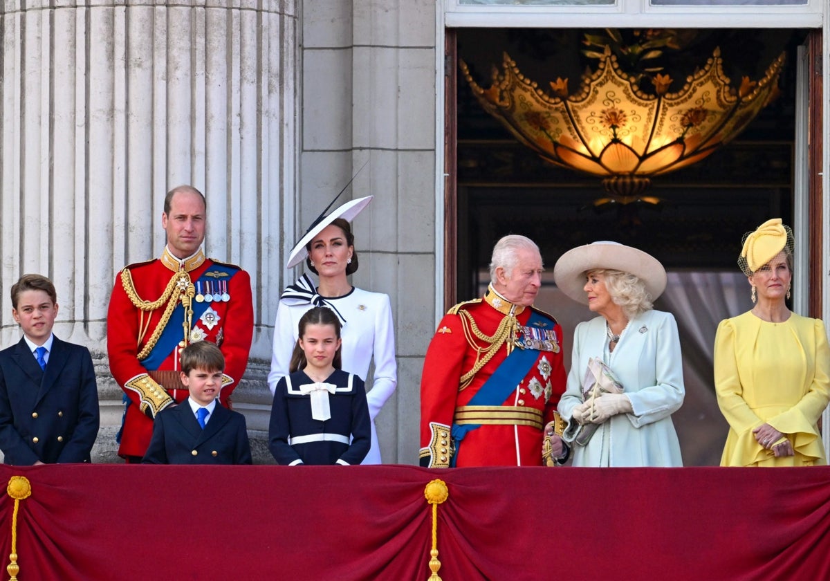 Kate Middleton protagonista indiscutible del Trooping the Colour en honor al Rey Carlos III