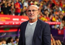 La vida personal de Luis de la Fuente: su mujer, la relación de su hijo con el fútbol y su vínculo con Julio Iglesias