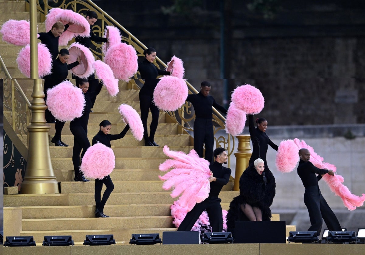 Lady Gaga, durante su actuación en la ceremonia inaugural de los Juegos.