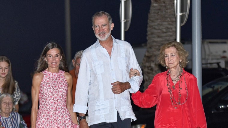 La Reina Letizia, el Rey Felipe VI y Doña Sofía en Mallorca