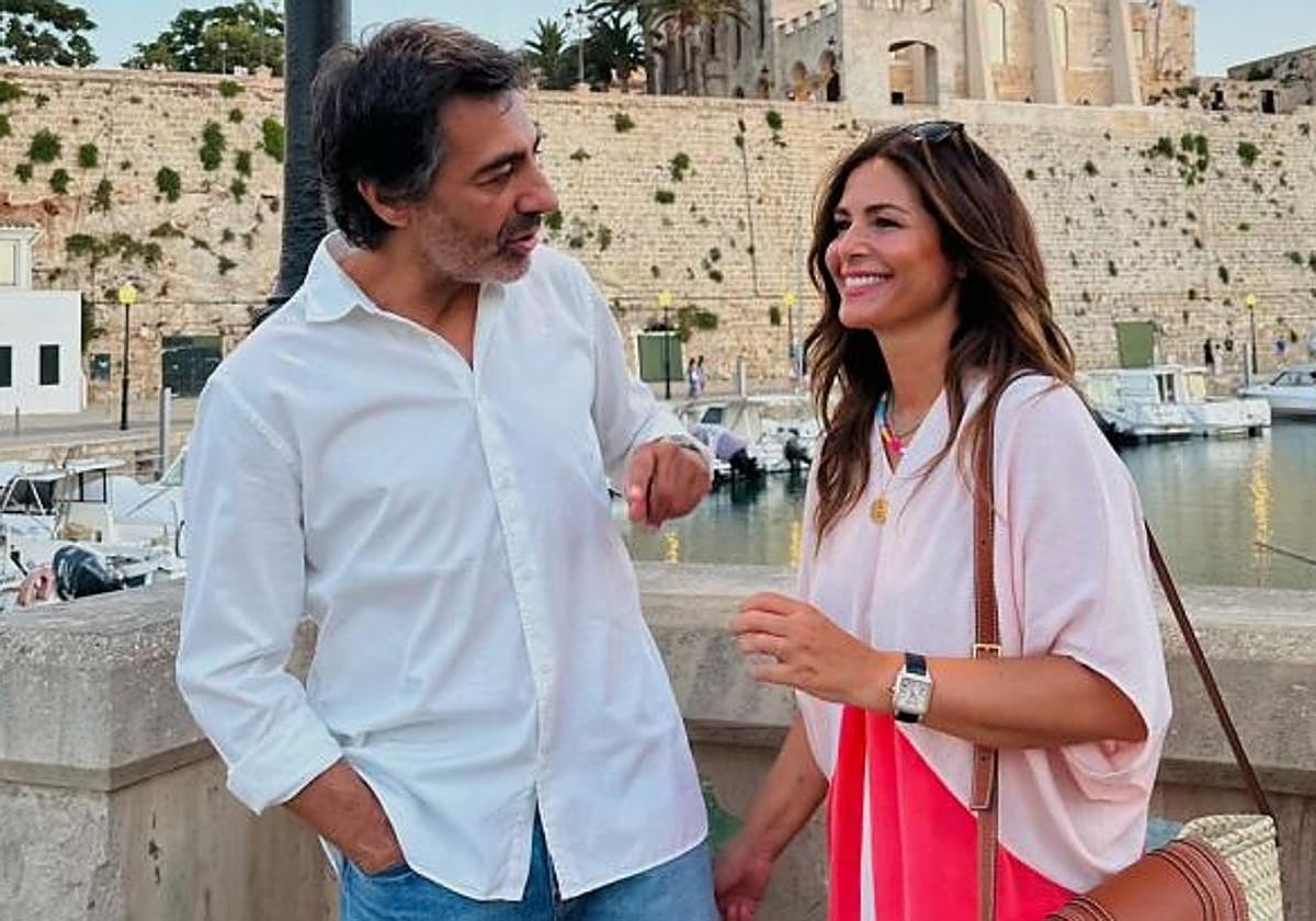 La playa de Cádiz donde Nuria Roca y Juan del Val pasan sus vacaciones en familia