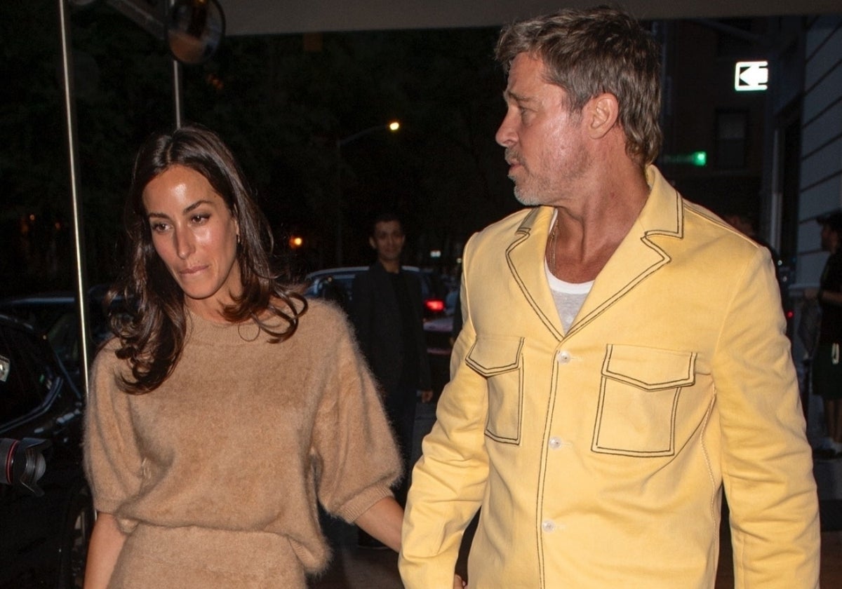 Inés de Ramón pasea junto a Brad Pitt por Nueva York.