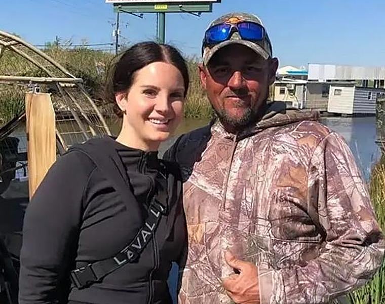 La artista y su marido, en una imagen compartida por ella en Facebook