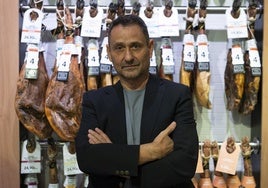 Enrique Tomás, el hombre que ha conquistado el mundo con jamón: «En un piso de 50 metros vivíamos 14 personas»