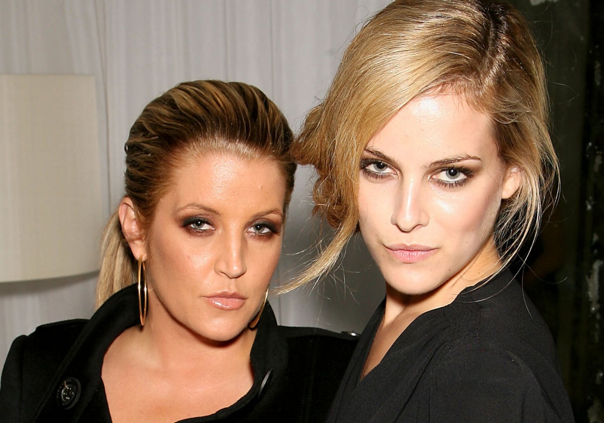 Lisa Marie Presley y su hija Riley, en una imagen de 2007.