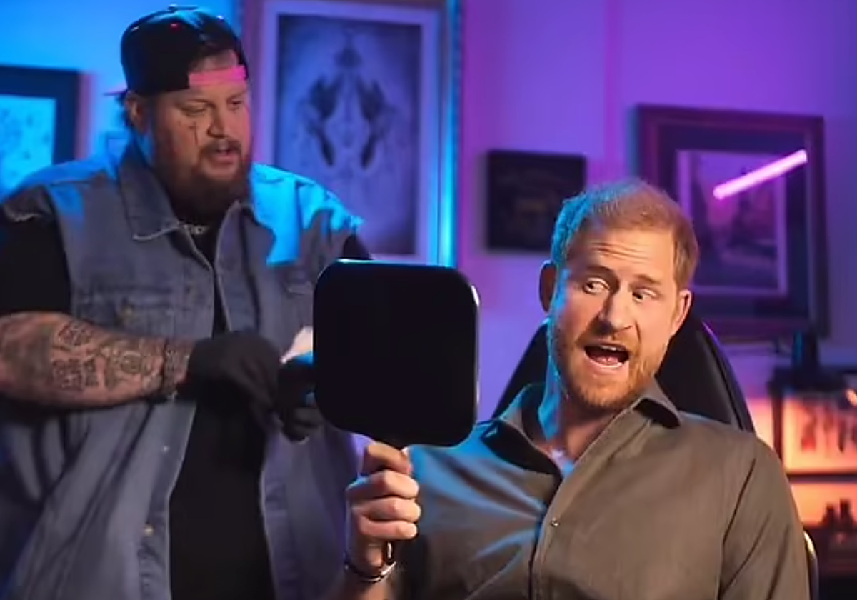 El Príncipe Harry se hace un sorprendente tatuaje mientras promociona los Juegos Invictus