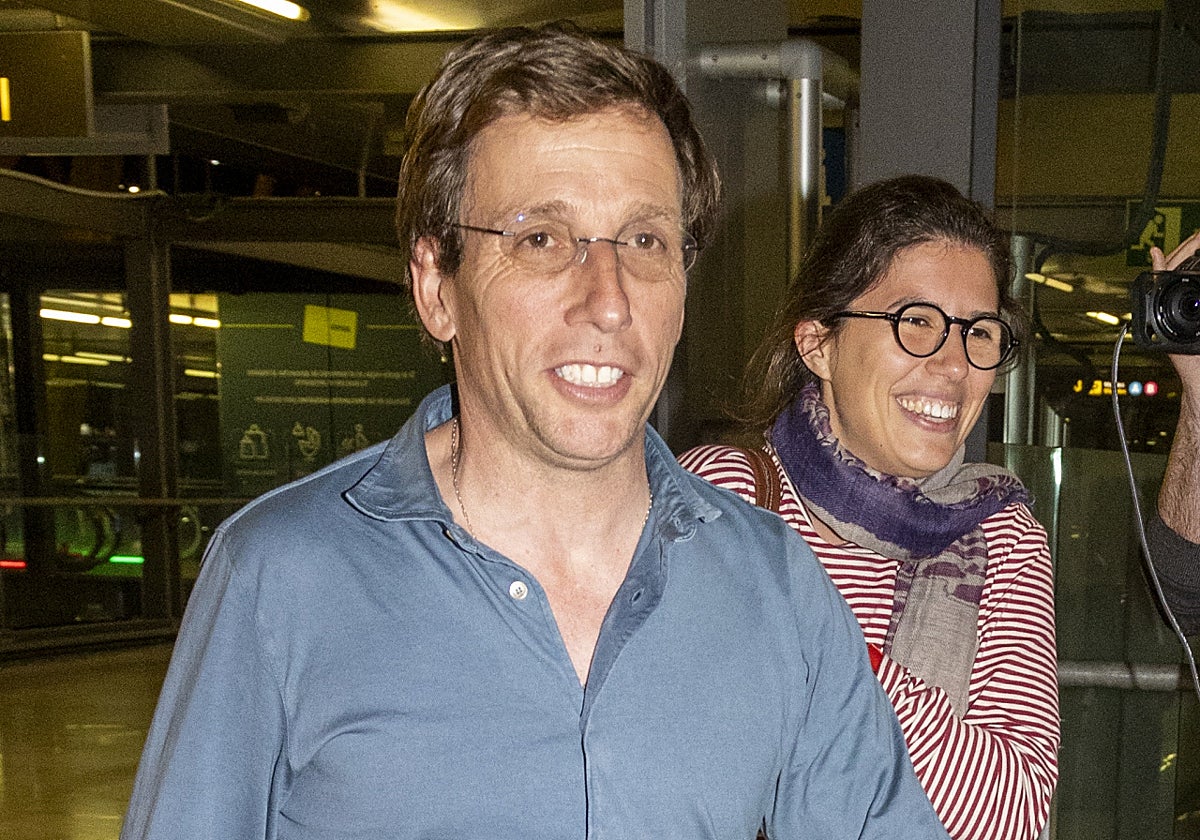 Teresa Urquijo y José Luis Martínez Almeida se preparan para la llegada de su nueva hija