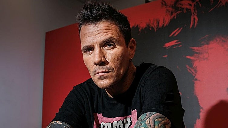 La vida personal de Dani Martín: la trágica pérdida de su hermana, su novia famosa y sus deseos de ser padre