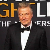 La docuserie de Alec Baldwin, salpicada por las críticas y una denuncia que alegan intención de lucrarse con el caso 'Rust'