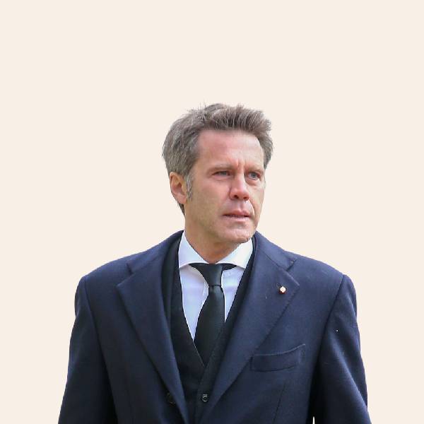 La batalla por las joyas de la Corona que divide a los Saboya en la Italia republicana