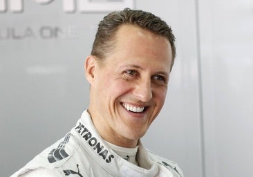 La firma de Schumacher, primera prueba de vida en casi 12 años