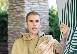 Deuda millonaria, una secta y «muchos demonios»: esto es lo que le pasa a Justin Bieber según sus círculos más cercanos