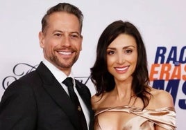 Nueva boda en Hollywood: los actores Ioan Gruffudd y Bianca Wallace se casan en una ceremonia privada junto al mar al atardecer