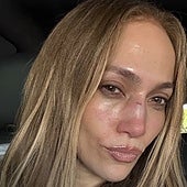 El accidente de Jennifer Lopez durante los ensayos de los Premios AMA: «Esto es lo que pasó»