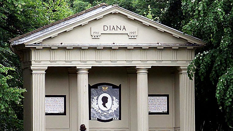 Nuevo varapalo para Guillermo y Harry: incendian Althorp Estate, el hogar donde reposan los restos de Diana de Gales