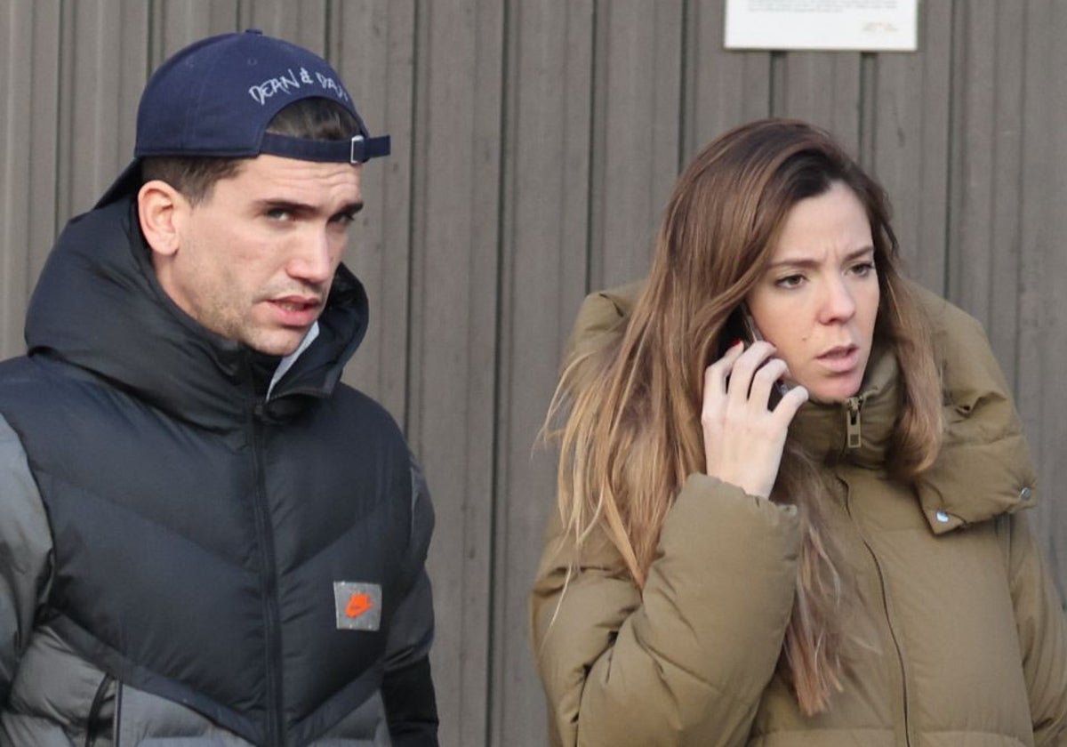 Jaime Lorente y Marta Goenaga