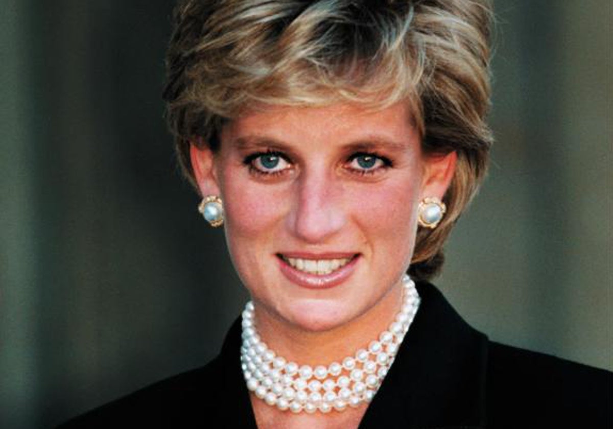 El motivo por el que los abrigos de la Princesa Diana nunca se han subastado