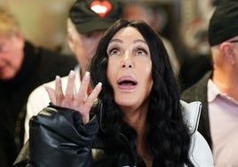 La cantante Cher