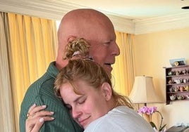 Bruce Willis junto a su hija
