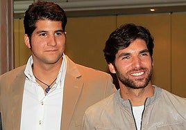 Julián Contreras Jr. aprovecha la detención de su hermano Cayetano para atizarle... y con advertencia incluida