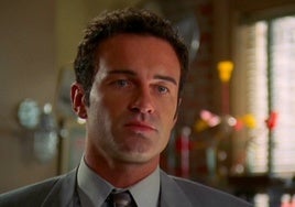 Muere Julian McMahon, actor de 'Embrujadas', a los 56 años