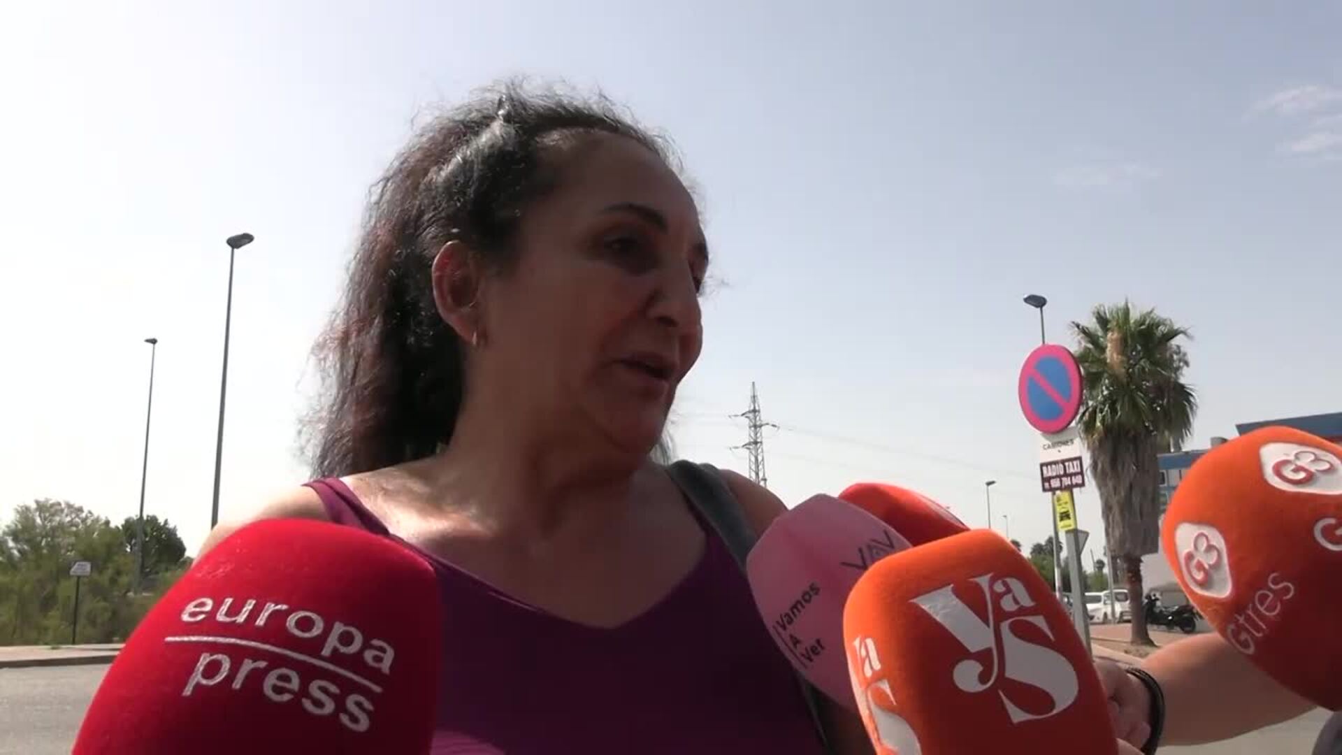 El velatorio de Michu se llena de reencuentros, con la duda del futuro de su hija Rocío