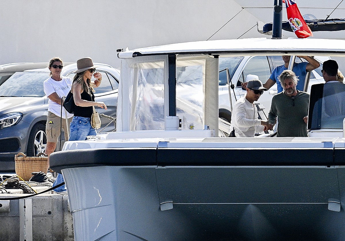 Jennifer Aniston y Jim Curtis en Mallorca