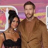 Calvin Harris ya es padre y comparte las primeras fotos con su bebé