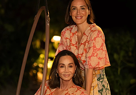 Isabel Preysler y Tamara Falcó, cada vez más parecidas, deslumbran en su viaje a Maldivas