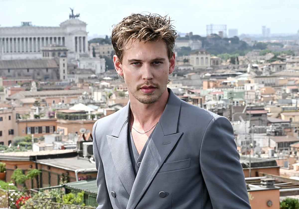 Austin Butler y su noche &#039;surrealista&#039; en el concierto de Bad Bunny: una chuche lo cambió todo