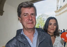 La boda de postín de Cayetano Martínez de Irujo, el aristócrata rompecorazones