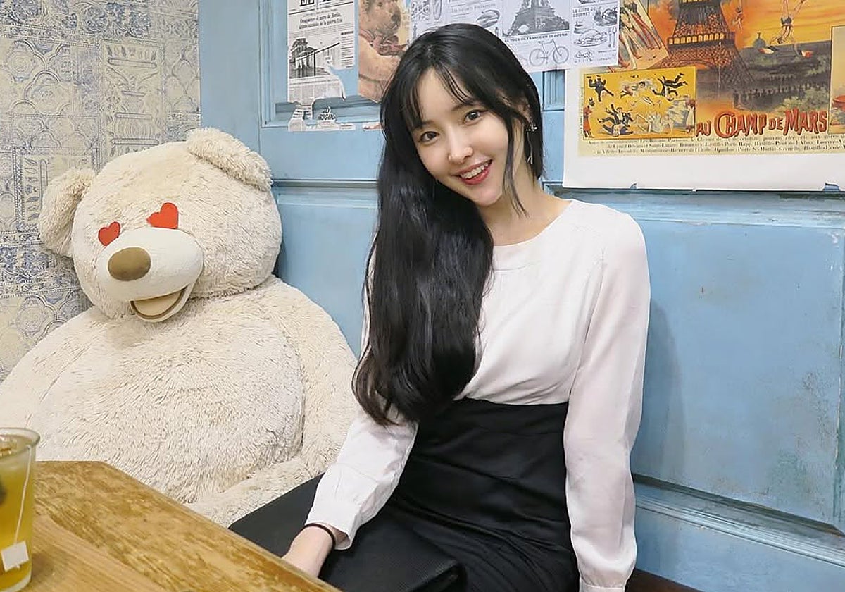 Asesinan a la influencer Yoon Ji-ah media hora después de su último directo en TikTok