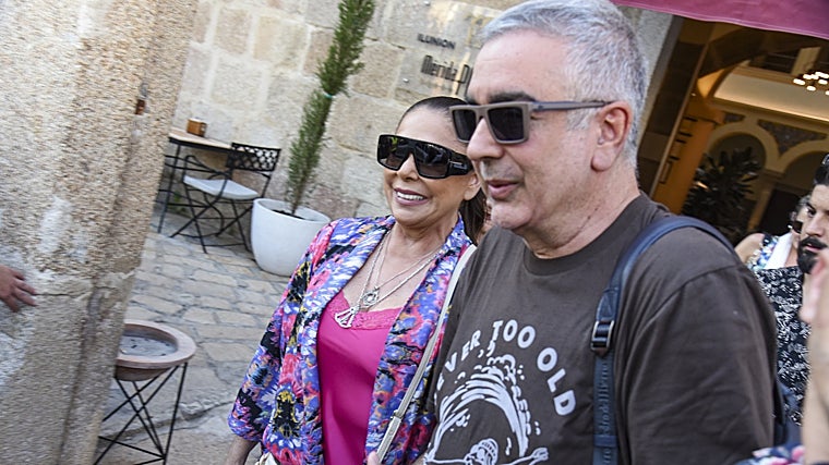 Isabel Pantoja y Agustín Pantoja