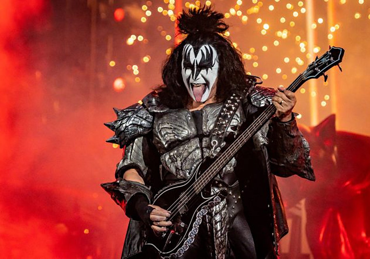 Gene Simmons, leyenda de Kiss, hospitalizado tras sufrir un accidente de coche en California
