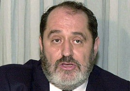 Muere José Emilio Rodríguez Menéndez, el polémico abogado de 'el Dioni y 'la Dulce Neus', a los 75 años