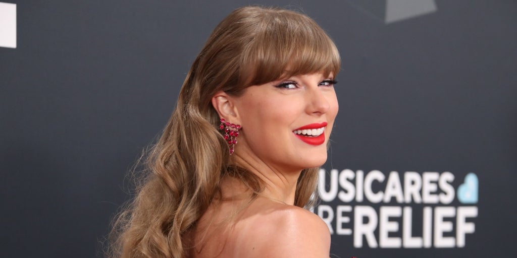 El gesto más bonito de Taylor Swift dona 100.000 dólares a una niña de